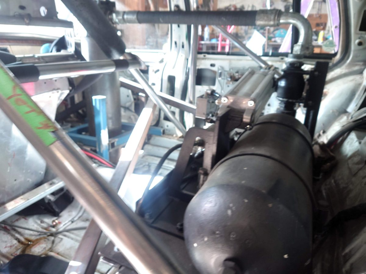 Nitrogen Cannon for Vehicle Rollover